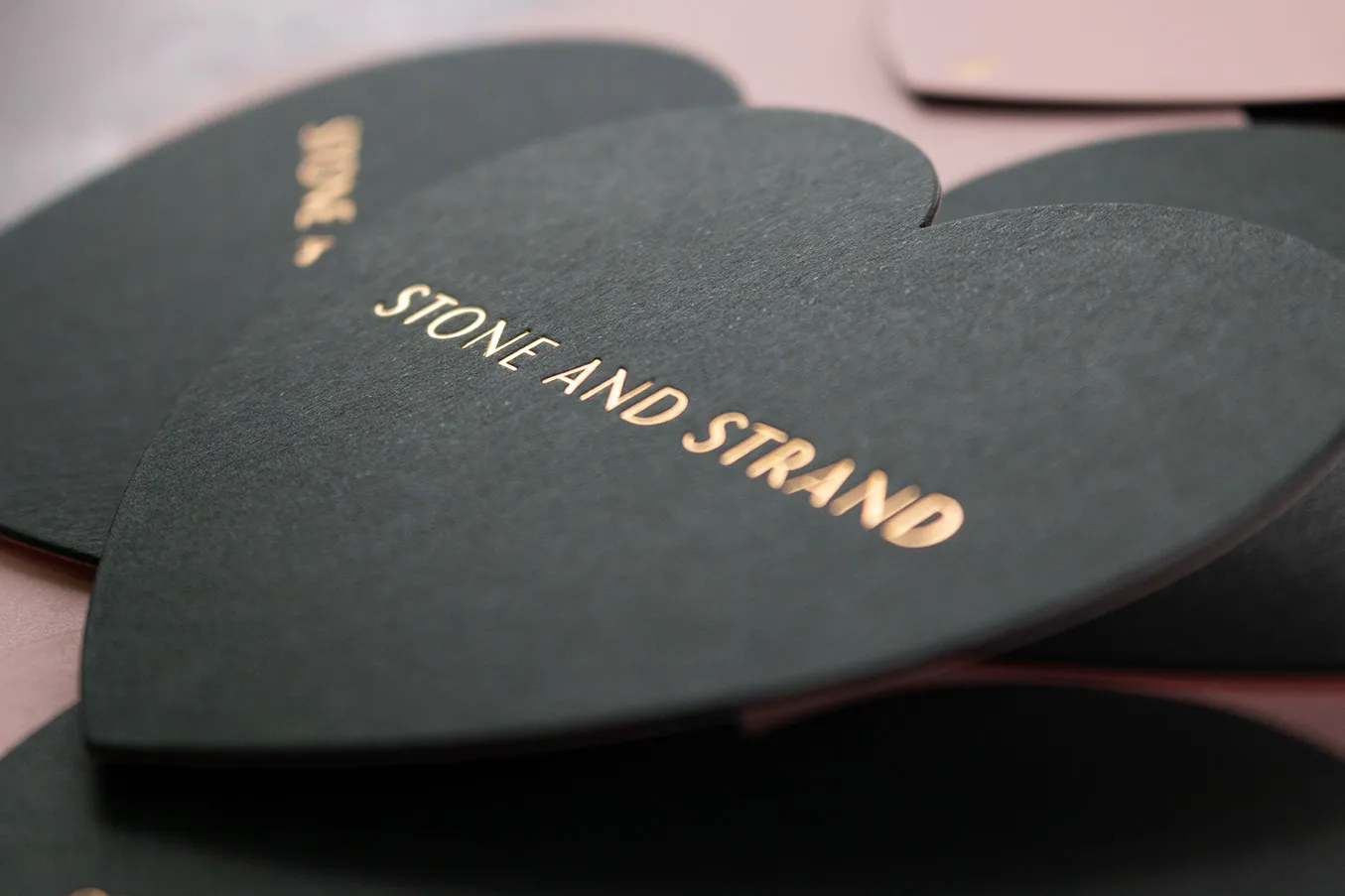 Heart note card — die cut edge detail